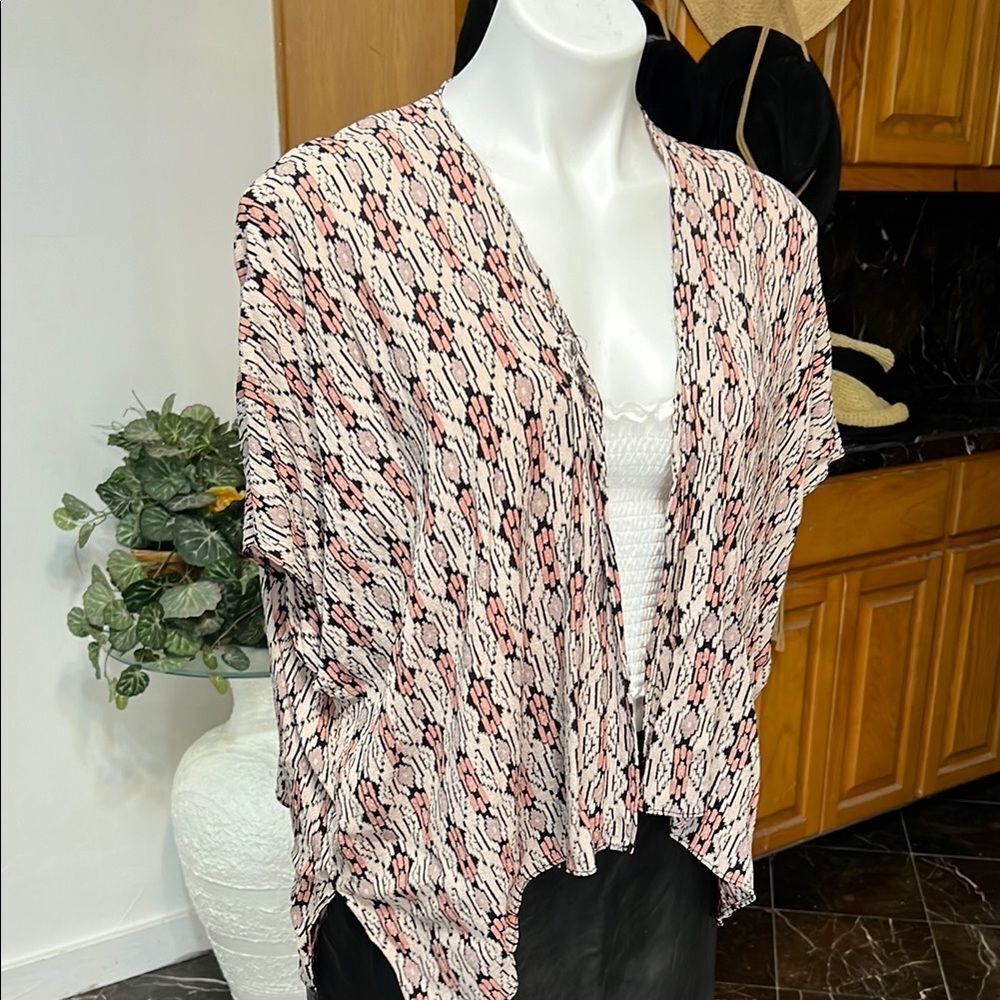 Patterned Women's Sweater - Picture 2 of 8